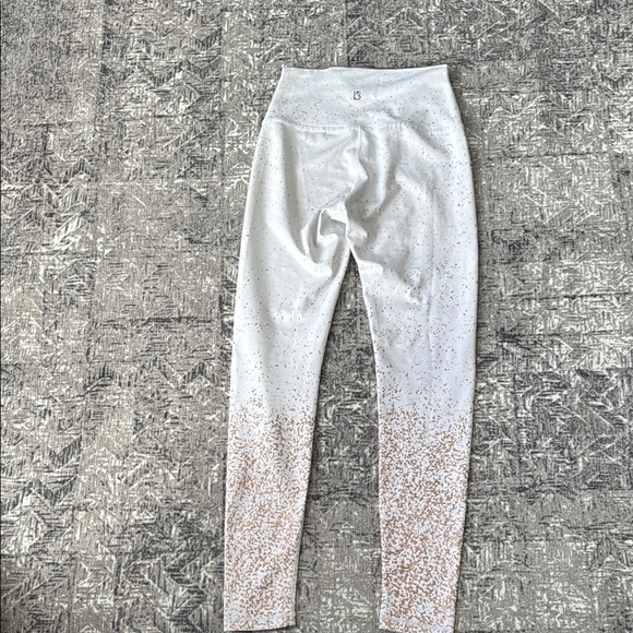 BuffBunny Womens High Rise Rose Gold Speckled Leggings White Sz S - Picture 3 of 6